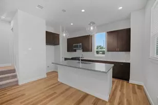1811 Mills St, Houston, TX 77026 - Photo 5