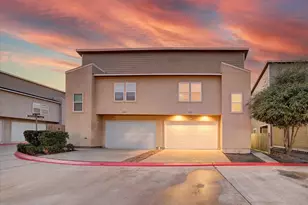 305 Felt Cir, Houston, TX 77011 - Photo 3