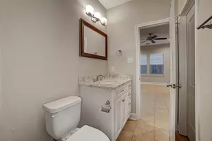 305 Felt Cir, Houston, TX 77011 - Photo 11