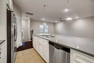 305 Felt Cir, Houston, TX 77011 - Photo 17