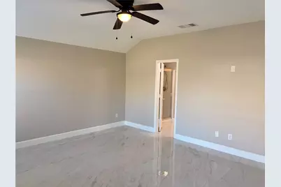 16527 Silla Ridge Court, Houston, TX 77049 - Photo 19