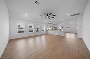 4918 Tan Briar Dr, Katy, TX 77493 - Photo 3