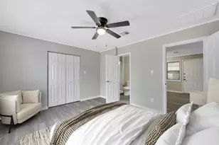 204 Hafer St, Baytown, TX 77520 - Photo 13