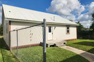 524 Ave A, La Marque, TX 77568 - Photo 17