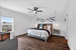 604 Warsaw St, Bayou Vista, TX 77563 - Photo 13