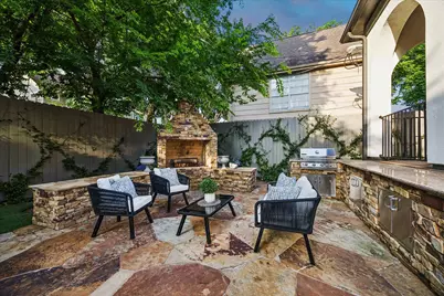 4504 Holly Street, Bellaire, TX 77401 - Photo 5