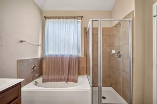 15723 Mountain Mist Trail, Houston, TX 77049 - Photo 33