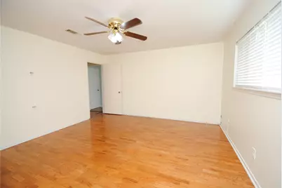 11511 Creekhurst Drive, Houston, TX 77099 - Photo 19