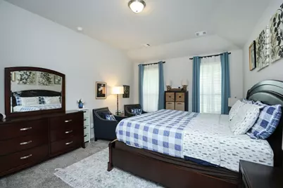 5511 Gothic Oak Drive, Houston, TX 77066 - Photo 9