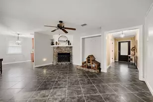11007 Ensbrook Dr, Houston, TX 77099 - Photo 11