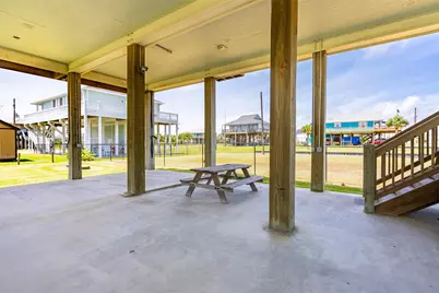 893 West Lane, Crystal Beach, TX 77650 - Photo 33