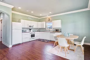 893 West Ln, Crystal Beach, TX 77650 - Photo 17