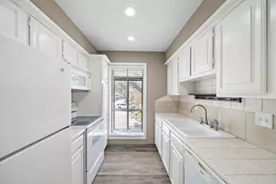 1311 Antoine Dr, Houston, TX 77055 - Photo 3