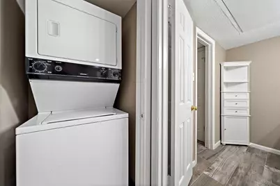 1311 Antoine Drive #206, Houston, TX 77055 - Photo 9