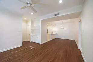 11711 Memorial Dr, Houston, TX 77024 - Photo 3