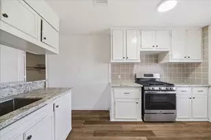 5414 Castlecreek Ln, Houston, TX 77053 - Photo 3