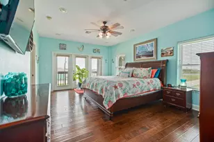 23 Macey St, Port O Connor, TX 77982 - Photo 37