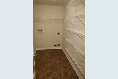15611 Leeds Lane, Houston, TX 77083 - Photo 17