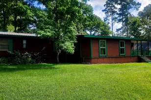 465 Pecan, Onalaska, TX 77360 - Photo 1