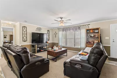 77 Twin Creek Drive, Huntsville, TX 77320 - Photo 3