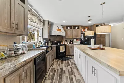 77 Twin Creek Drive, Huntsville, TX 77320 - Photo 7