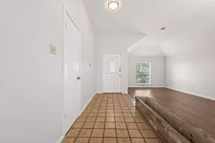 3110 Flintwood Dr, Sugar Land, TX 77479 - Photo 7