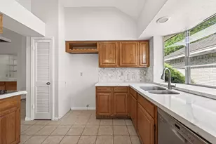 3110 Flintwood Dr, Sugar Land, TX 77479 - Photo 23