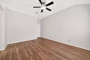 3110 Flintwood Dr, Sugar Land, TX 77479 - Photo 43