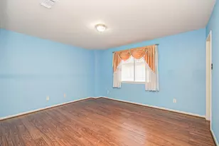 5415 Oak Falls Dr, Houston, TX 77066 - Photo 29