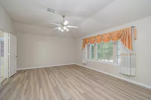 5415 Oak Falls Dr, Houston, TX 77066 - Photo 19