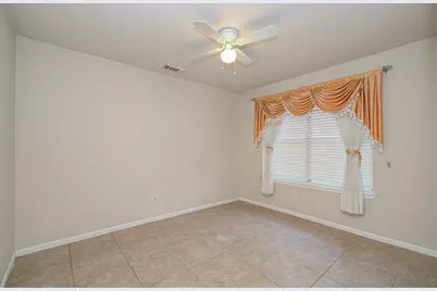5415 Oak Falls Drive, Houston, TX 77066 - Photo 23