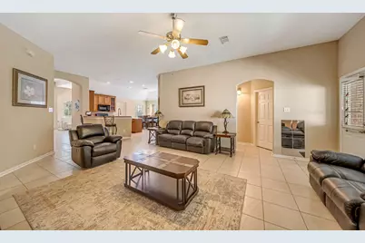 14043 Albany Springs Lane, Houston, TX 77044 - Photo 11
