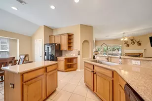 14043 Albany Springs Ln, Houston, TX 77044 - Photo 7