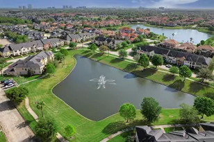14446 Summerleaf Ln, Houston, TX 77077 - Photo 3