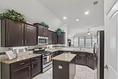 4422 Juniper Bay Lane, Baytown, TX 77521 - Photo 7