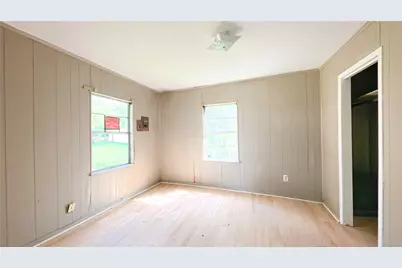 909 N Lake Avenue, Eagle Lake, TX 77434 - Photo 5