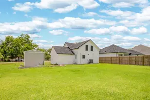 1256 2nd St, Clute, TX 77531 - Photo 37