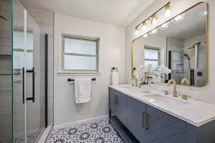 11418 Ash Creek Dr, Houston, TX 77043 - Photo 17