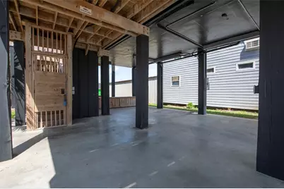 2906 Avenue R 1/2, Galveston, TX 77550 - Photo 15