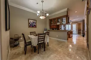 1005 Memorial Village Dr, Houston, TX 77024 - Photo 9