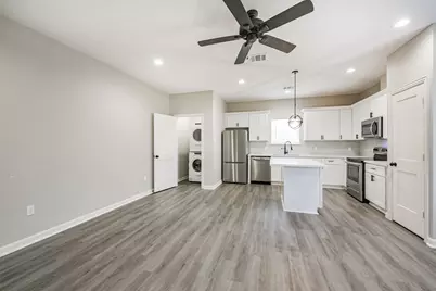 4405 Mallow Street, Houston, TX 77051 - Photo 3