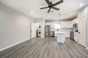 4405 Mallow St, Houston, TX 77051 - Photo 3