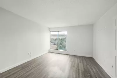 2818 S Bartell Drive #33, Houston, TX 77054 - Photo 17