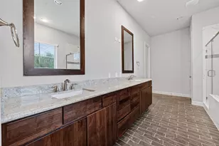 10917 Upland Park, Houston, TX 77043 - Photo 41