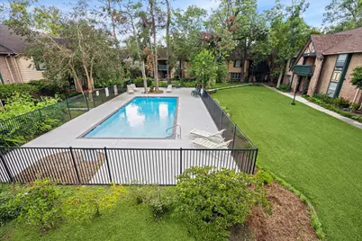 8211 Kingsbrook Road #205, Houston, TX 77024 - Photo 15