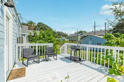 4417 Avenue R, Galveston, TX 77550 - Photo 19