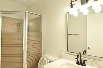 7918 Prestwood Dr #4, Houston, TX 77036 - Photo 19