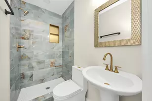 8068 Elrod St, Houston, TX 77017 - Photo 23