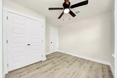 8068 Elrod Street, Houston, TX 77017 - Photo 9