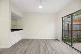 2668 Bering Dr, Houston, TX 77057 - Photo 11